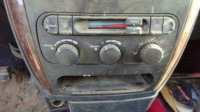 2001-2002 Dodge Caravan Temperature Control Module In Dash Heater Ac Head Unit