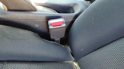 13-19 Nissan Sentra Driver Left Front Seat Belt Buckle Receiver Oem Charcoal G