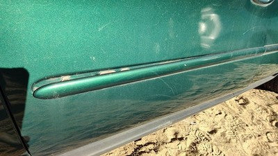 00-07 Taurus Driver Left Front Moulding From Door Trim Strip Su Tropic Green :
