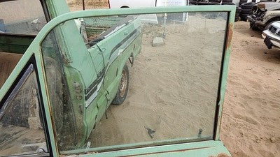 1972-1982 Ford Courier Driver Left Front Side Window Door Glass Oem E27Z1021410B