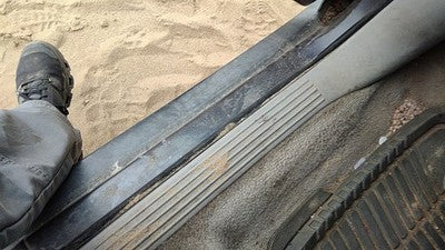 2007 Chevy Equinox Driver Left Lower Kick Trim Panel Oem Gray 142