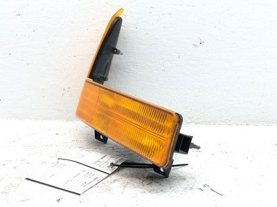 2001 F350 Super Duty Passenger Right Front Turn Signal Light Lamp Fender Mounted