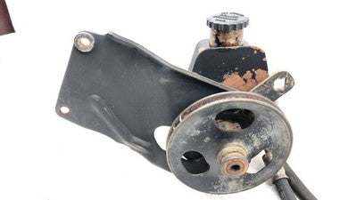 1986-1989 Dodge D100 W100 Power Steering Pump With Mount Bracket Oem 5.2L