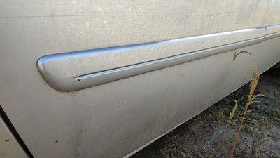 2007 Caravan Passenger Right Rear Moulding From Door Back Trim Ps2 Bright Silver