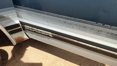 1994 Chevy S10 Blazer Driver Left Front Moulding From Door Oem Trim Strip