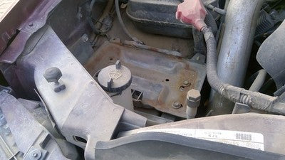 1999-2007 F350 Super Duty Windshield Washer Fluid Reservoir With Pump Wiper Tank