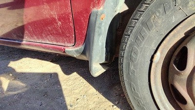 1997 Ford Aspire Passenger Right Front Mud Flap Rock Guard Oem