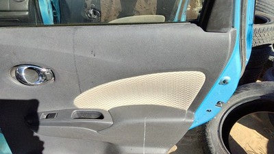 15-19 Versa Note Passenger Right Rear Door Trim Panel W Switches Back Charcoal G