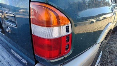 1998-2002 Honda Passport Passenger Right Tail Light Oem Brake Lamp Rear 5647813