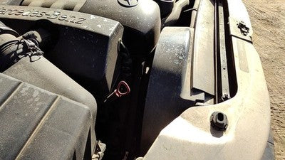 1998-2005 Mercedes Ml350 Radiator Cooling Fan Shroud Oem Plastic Housing 3.7L