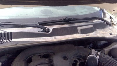 2010 Chrysler 300 Windshield Wiper Cowl Vent Trim Panel Oem Grille