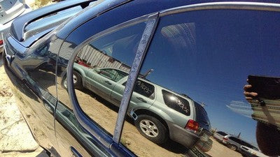 99-02 Infiniti G20 Passenger Right Rear Vent Window Back Door Glass With Frame