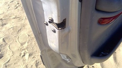 2002 Chevy Venture Driver Left Front Door Latch With Rods/cables Oem