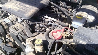 2002-2003 Dodge Durango Passenger Right Valve Cover 4.7L Oem 53020876 53020874Ae