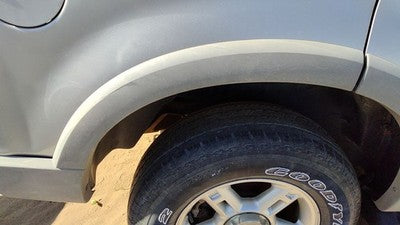 02 Ford Explorer Passenger Right Rear Wheel Flare Moulding Oem Back Silver Ts