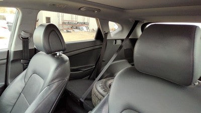 16-18 Hyundai Tucson Pair Of Headrests Oem Left Right Set Seat 88700D3020ttr