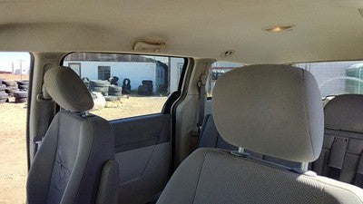 2008-2010 Dodge Grand Caravan Pair Of Front Headrests Oem Left Right Set Seat