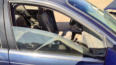 1998-2002 Oldsmobile Intrigue Passenger Right Front Side Window Door Glass Oem