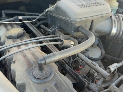 1996-2001 Jeep Grand Cherokee Throttle Body Valve Oem With Sensors 4.0L 04856107