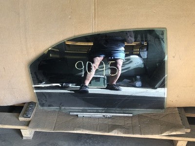 2002-2006 Toyota Camry Passenger Right Rear Side Window Door Glass Oem Back