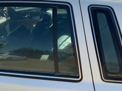 90-94 Town Car Driver Left Rear Vent Window Back Door Glass With Frame Oem