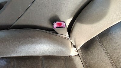 2002-2005 Ford Explorer Driver Left Front Seat Belt Buckle Receiver Oem Tan Gp