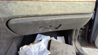 Bmw 540I Glove Box Assembly Complete Door With Latch Oem Black