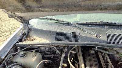 1994 Jeep Grand Cherokee Windshield Wiper Cowl Vent Trim Panel Oem Cover