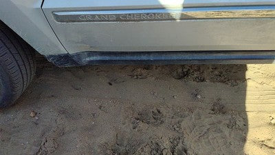 07-10 Jeep Grand Cherokee Driver Left Lower Rocker Panel Moulding Side Skirt Oem