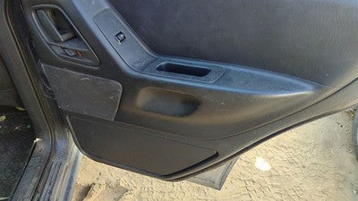 03-04 Grand Cherokee Passenger Right Rear Door Trim Panel Wth Switches Back Gray