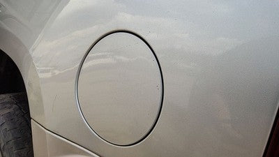 2007-2014 Chevy Tahoe Fuel Tank Door With Hinge Gas Lid Oem Filler Silver U726s