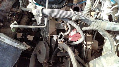 2004 Chevy Silverado 1500 Power Steering Pump With Mount Bracket Oem 5.3l