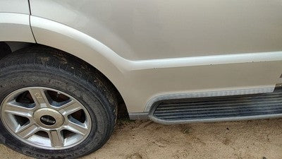 2003 Lincoln Aviator Passenger Right Rear Moulding From Door Back Trim Silver Jp