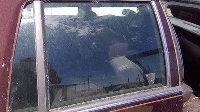 93 Cadillac Fleetwood Passenger Right Rear Side Window Door Glass Oem Back
