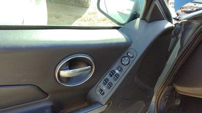 06-08 Grand Prix Driver Left Front Inside Door Trim Panel Master Switch Ebony 19