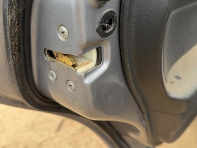 05-09 Legacy Outback Driver Left Rear Door Latch With Rods/Cables Oem Back