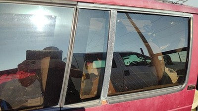 1991-1994 S10 Blazer Passenger Right Rear Vent Window Back Door Glass With Frame