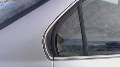 1996-00 Honda Civic Passenger Right Rear Vent Window Back Door Glass With Frame
