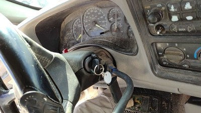 1999 Chevy Silverado 1500 Steering Column Assembly Oem 26067616