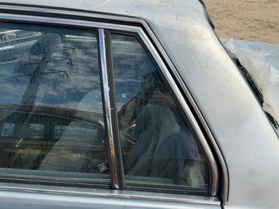 1986-1991 Olds 88 Driver Left Rear Vent Window Back Door Glass With Frame Oem