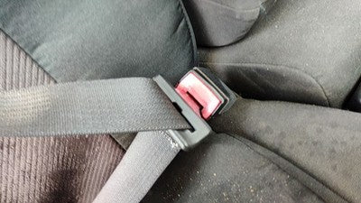2012 Gmc Canyon Passenger Right Front Seat Belt Buckle Receiver Oem Ebony 19J