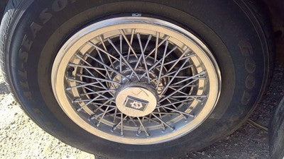 1984-1985 Olds 88 15" Wheel Cover Oem Wire Type Hub Cap Factory Spoke Design