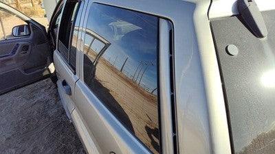 1999-2004 Jeep Grand Cherokee Driver Left Rear Quarter Glass Back Side Window