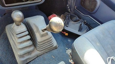 95 Nissan Pathfinder Floor Shifter Lever Shift Unit 5 Speed Manual Transmission