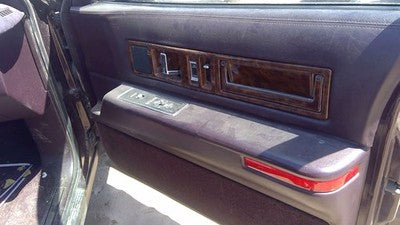 1993 Cadillac Fleetwood Passenger Right Front Inside Door Trim Panel Only Maroon