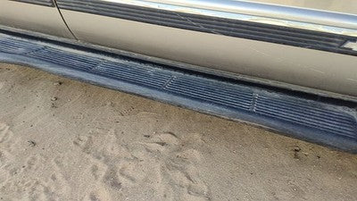 1996-1999 Chevy Suburban Pair Of Running Boards Oem Factory Side Step Set