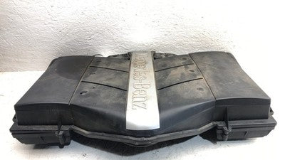2003-2005 Mercedes C240 Air Cleaner Filter Box Oem Intake Housing Awd