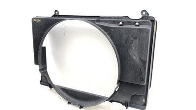 2000-2004 Nissan Xterra Radiator Cooling Fan Shroud Oem Plastic Housing 3.3L