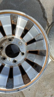 1984-1986 Jeep Grand Wagoneer 15Aluminum wheel OEM Factory Rim J5365093