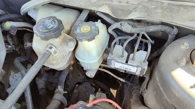 2005-2007 Pontiac G6 Power Brake Booster With Master Cylinder Pair Set Oem